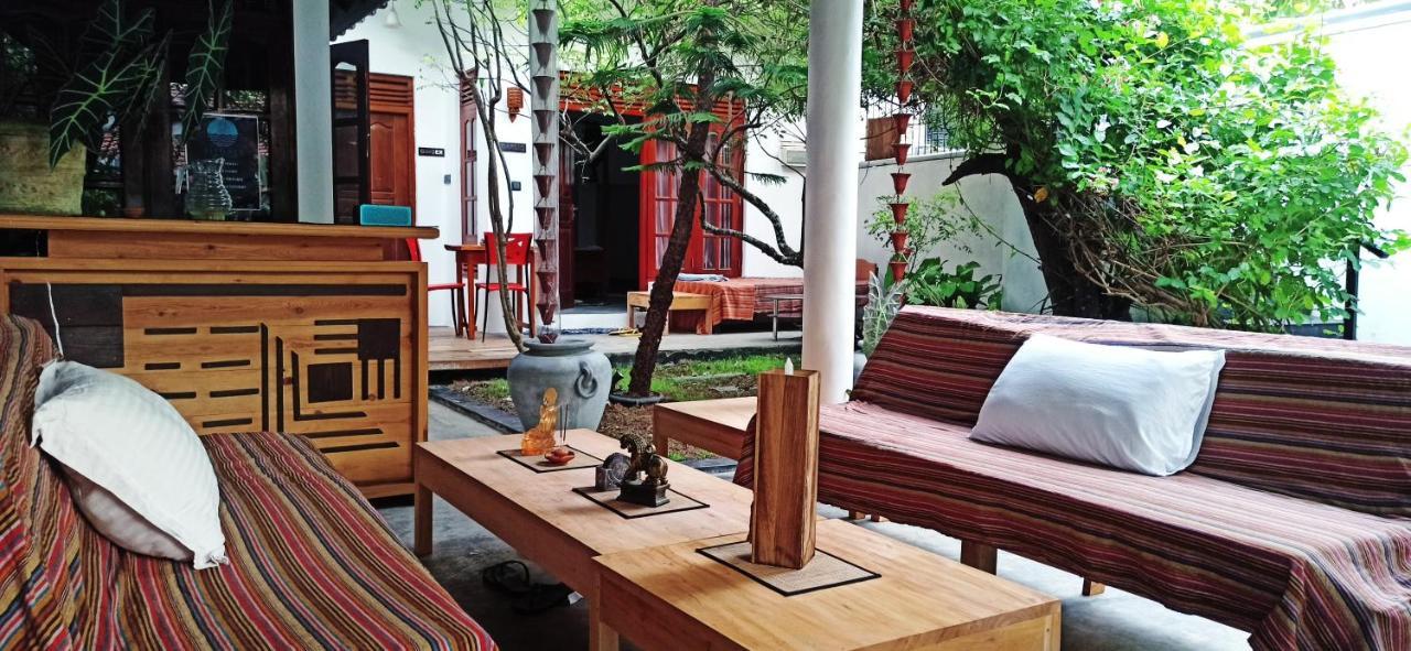 Rituale Guest House - Surf & Yoga Mirissa Ngoại thất bức ảnh