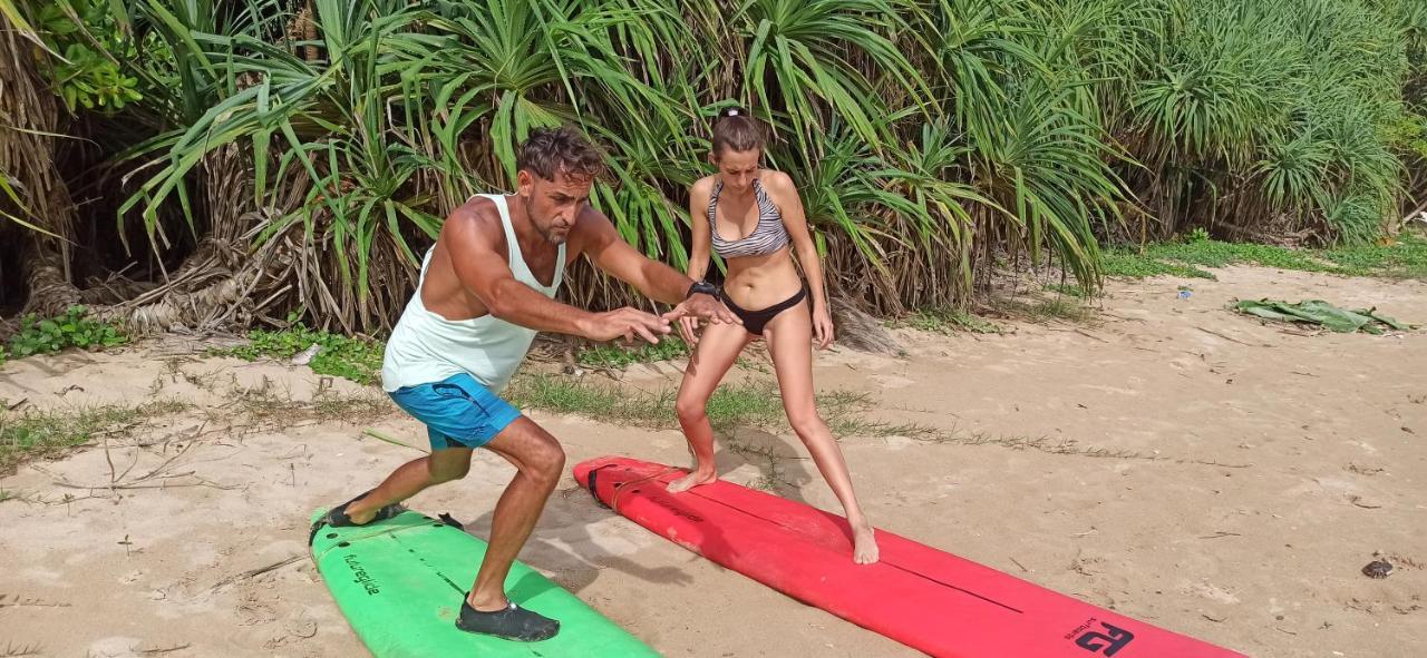 Rituale Guest House - Surf & Yoga Mirissa Ngoại thất bức ảnh
